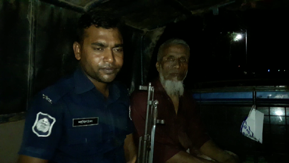 চুয়াডাঙ্গায় কওমি মাদ্রাসায় ১ম শ্রেণীর ছাত্রীকে ধর্ষণ: শিক্ষক গ্রেফতার