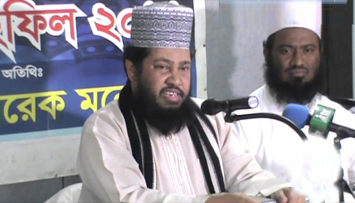 ওয়াজে তারেক মনোয়ারের বক্তব্য নিয়ে ফেসবুকে তুমুল আলোচনা