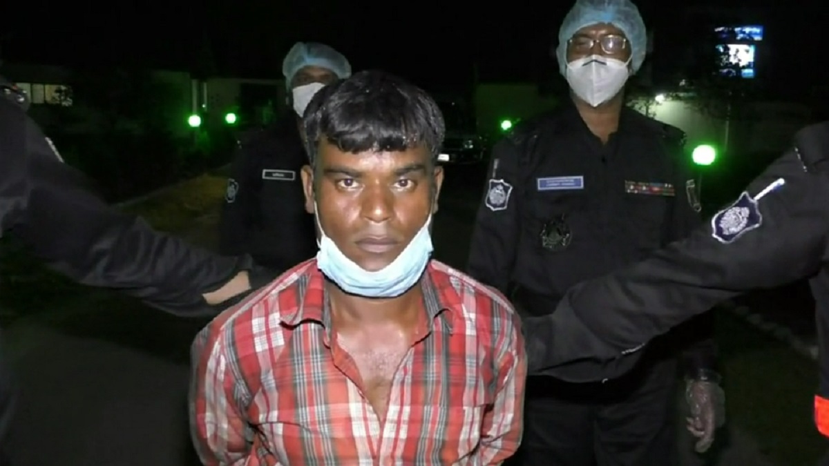 নাটোরে পুত্রবধূ ধর্ষণ মামলায় শ্বশুর গ্রেফতার