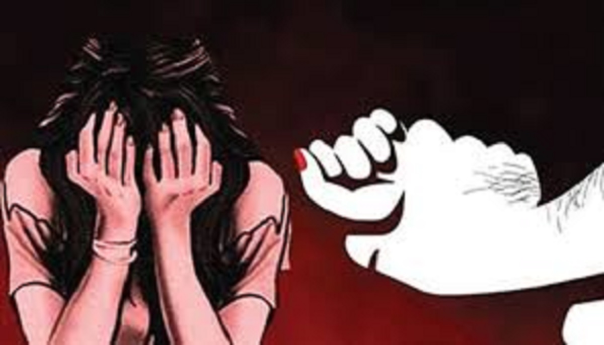‌মির্জাগ‌ঞ্জে তিন সন্তানের জননীকে ধর্ষণ, গ্রেফতার ৩
