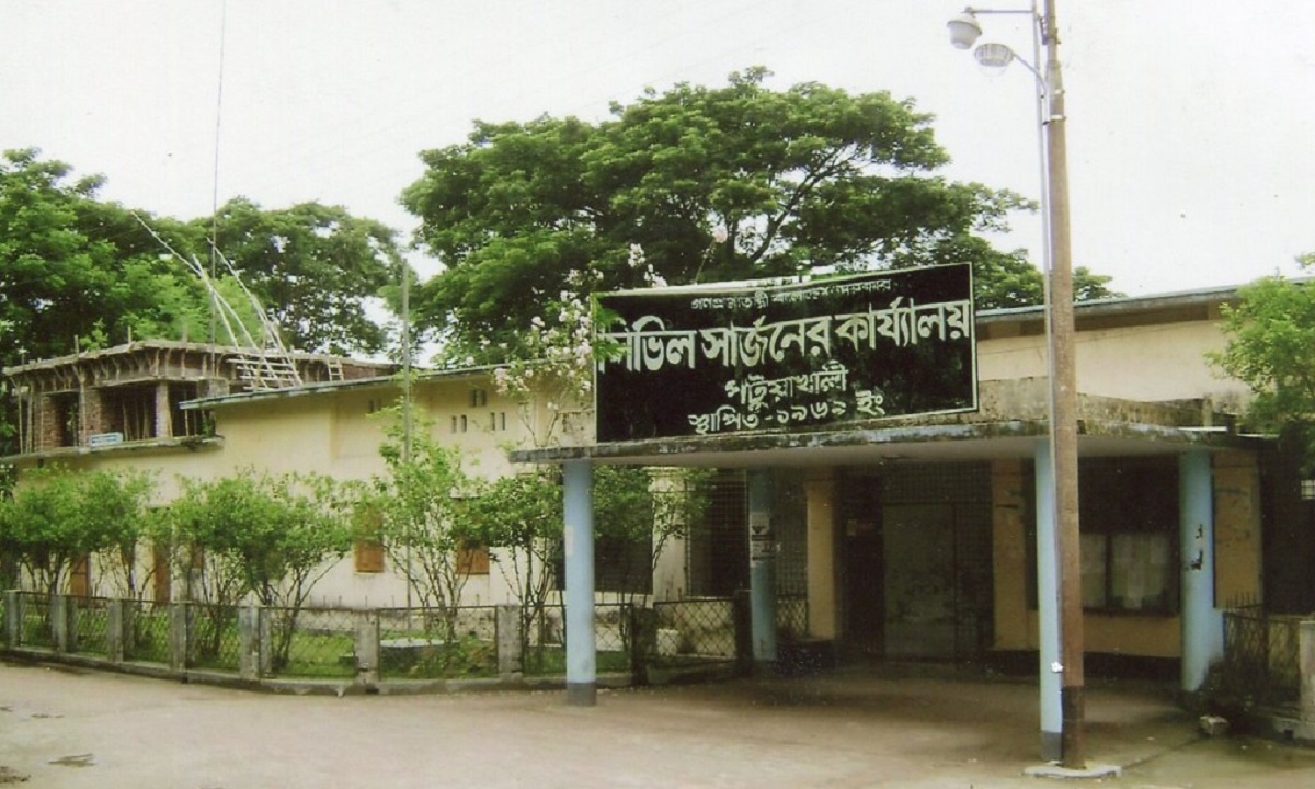 পটুয়াখালীতে ১৫ হাজার মানুষ করোনা টিকার দ্বিতীয় ডোজ নিয়ে অনিশ্চয়তায়