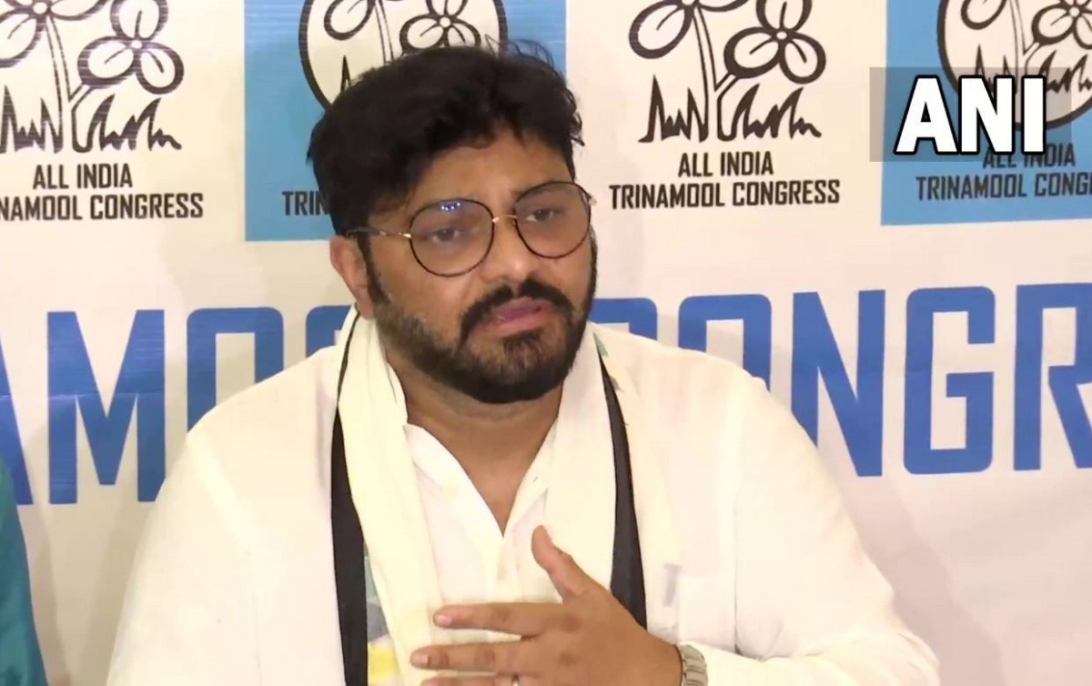 বাবুল সুপ্রিয়কে হত্যাচেষ্টার অভিযোগ, হামলাকারী আটক