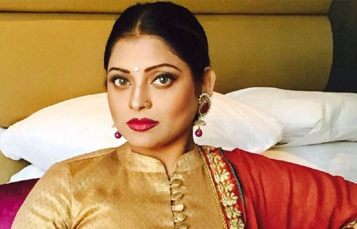 কলকাতা বইমেলায় পকেটমারের অভিযোগ, অভিনেত্রী গ্রেফতার