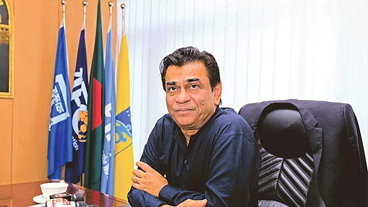 কাজী সালাউদ্দিনের সফল অস্ত্রোপচার