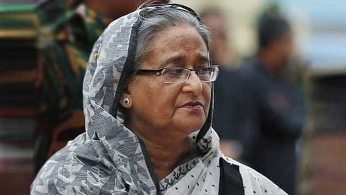 দেশ ছাড়ার আগে ভাষণ রেকর্ড করতে চেয়েছিলেন শেখ হাসিনা, পাননি সুযোগ