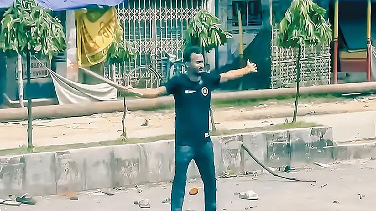 আবু সাঈদ হত্যায় অভিযুক্ত দুই পুলিশ সদস্য গ্রেফতার