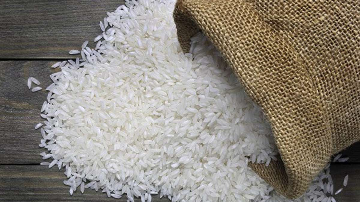 রমজান উপলক্ষে নিম্ন আয়ের মানুষের জন্য ৩০ টাকা কেজিতে চাল বিক্রি করবে সরকার
