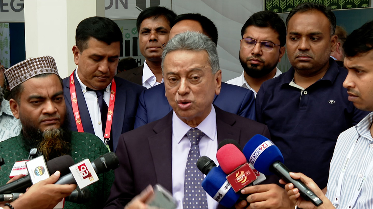 নির্বাচিত সরকারের ওপরই বিনিয়োগকারীদের আস্থা বেশি থাকে: আমীর খসরু