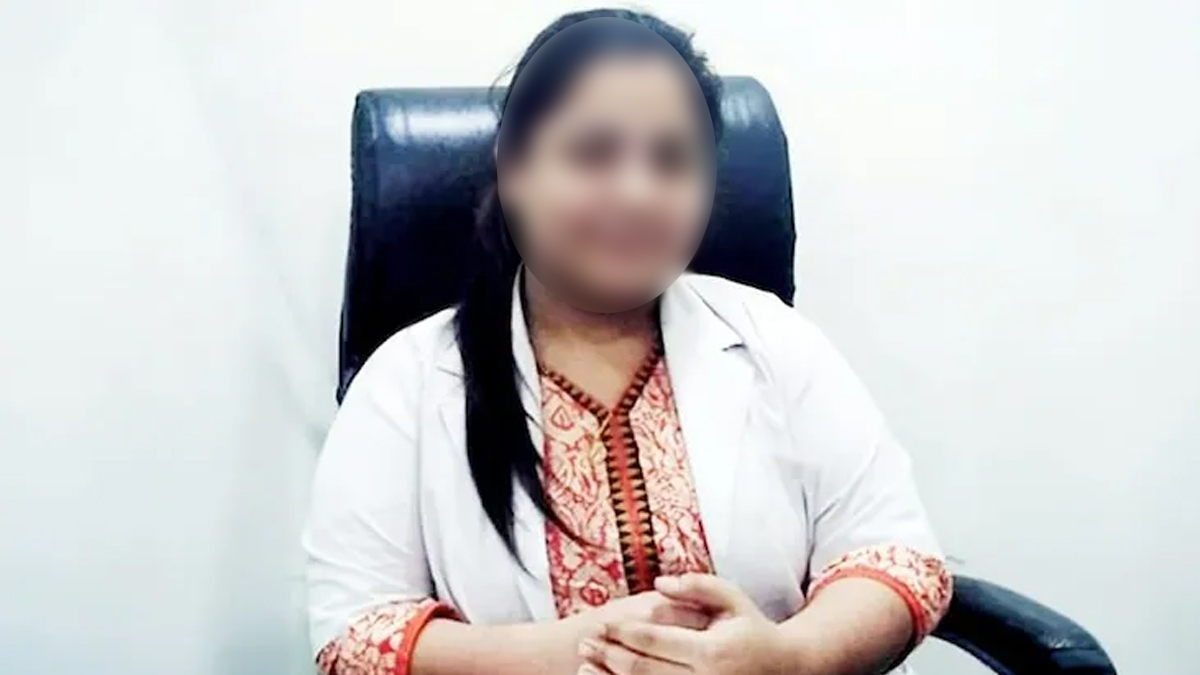 ভারতে দুই প্রকৌশলীর হেয়ার ট্রান্সপ্লান্ট করেছেন দাঁতের চিকিৎসক, আদালতে আত্মসমর্পণ