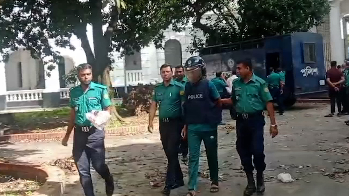 চানখারপুলে শিক্ষার্থী আনাসসহ ৬ হত্যার ঘটনায় ২য় দিনের সাক্ষ্যগ্রহণ আজ