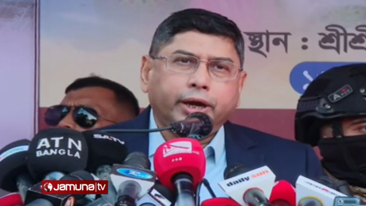 দেশে সম্প্রীতি বজায় রাখতে সবাইকে অঙ্গীকারবদ্ধ হওয়ার আহ্বান সেনাপ্রধানের
