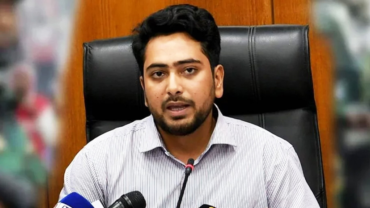 মালয়েশিয়া সফরে যাচ্ছেন নাহিদ ইসলাম
