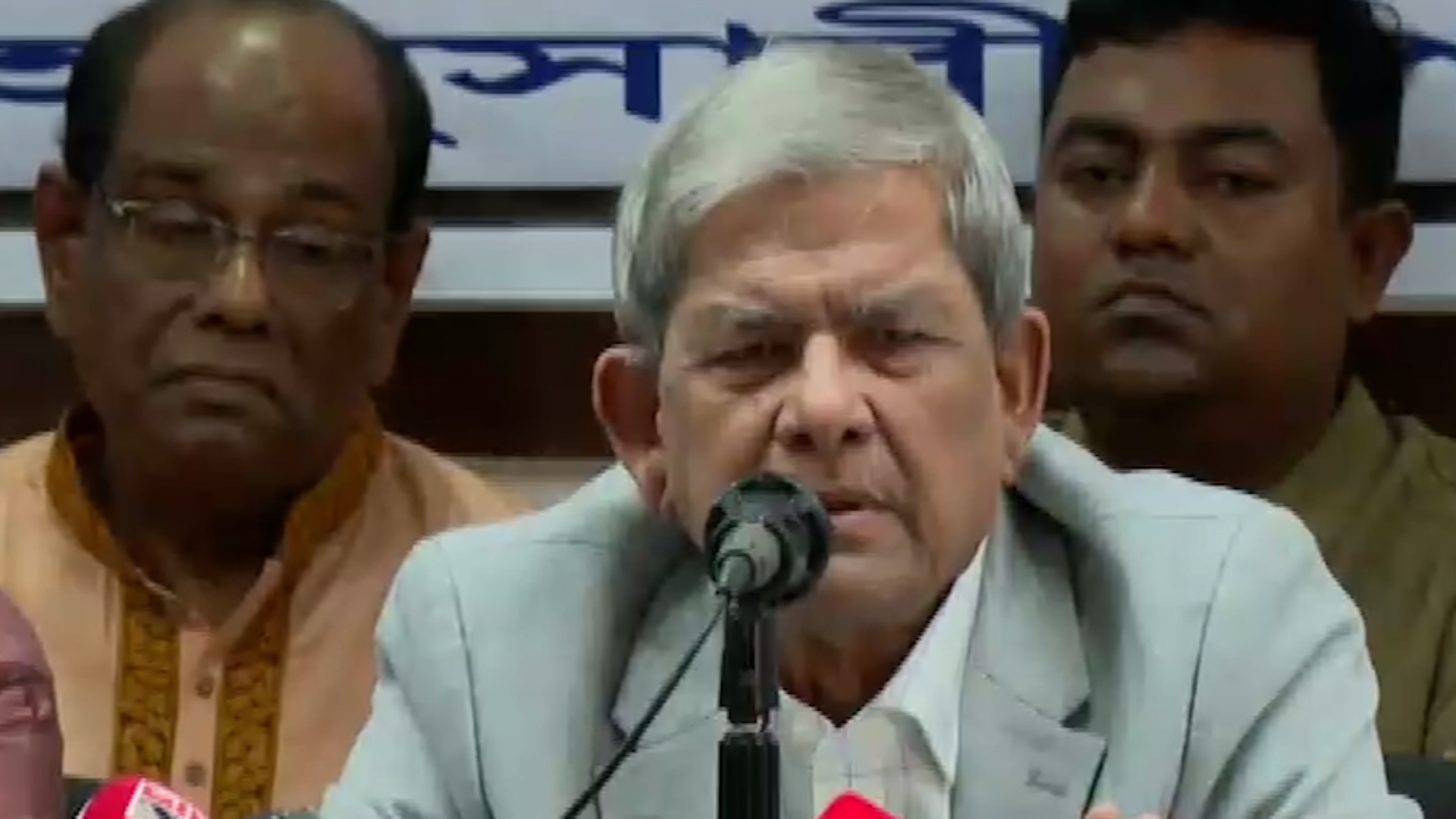 ভোট বানচালে দিল্লিতে হাসিনাকে ২৫০০ কোটি টাকা দেয়া হয়েছে— ফখরুলের অভিযোগ