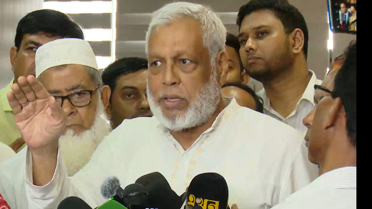 নিরপেক্ষতার সঙ্গে ইঞ্জিনিয়ারদের সমস্যা সমাধানের চেষ্টা করা হবে: উপদেষ্টা ফাওজুল কবির খান