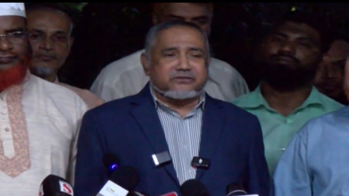 প্রধান উপদেষ্টার সাথে জামায়াতের বৈঠক, বর্তমান পরিস্থিতিতে সুষ্ঠু ভোট নিয়ে শঙ্কা