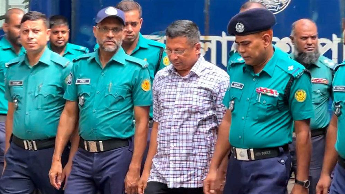আটক বা হত্যার নির্দেশ র‍্যাব পেতো প্রধানমন্ত্রীর দফতর থেকে: সাবেক আইজির জবানবন্দি