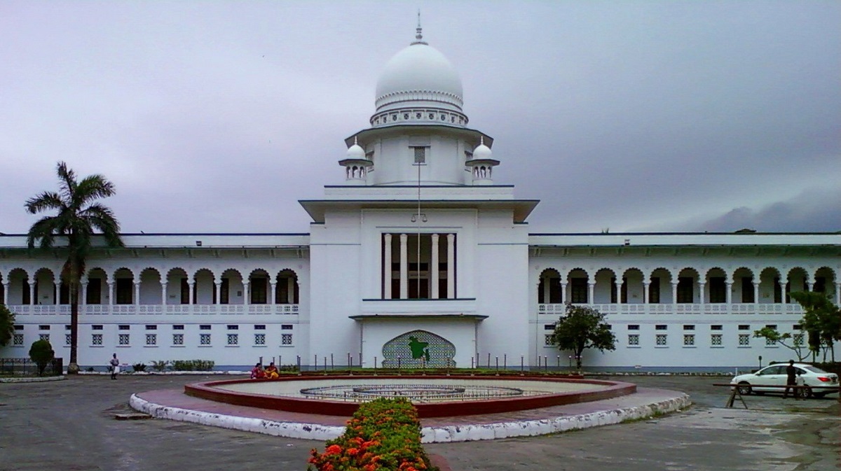 বিচারকদের নিয়ন্ত্রণের দায়িত্ব সুপ্রিম কোর্টের হাতে থাকবে: হাইকোর্ট