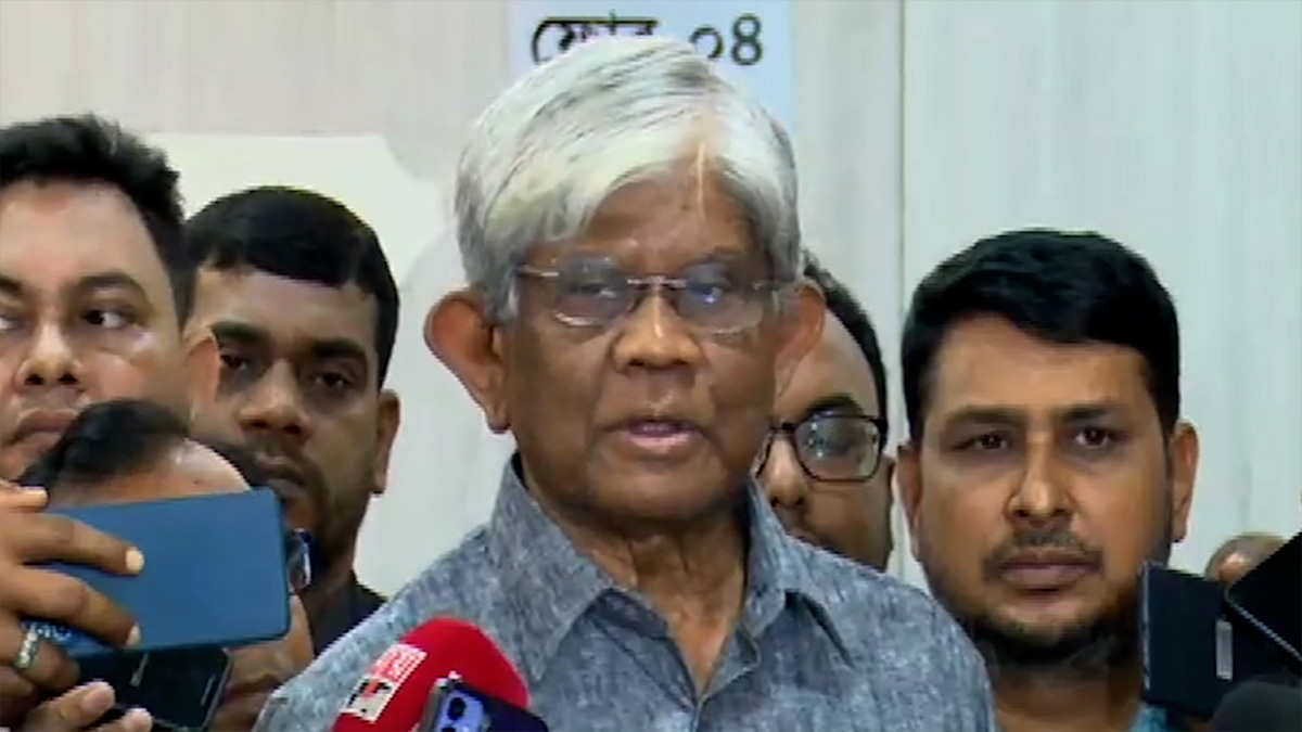 আন্তর্জাতিক বাজার বিবেচনায় এলএনজি কেনা হচ্ছে: অর্থ উপদেষ্টা