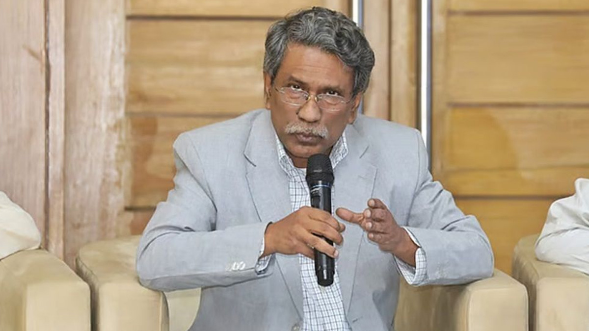 জুলাই সনদ বাস্তবায়নে দলগুলো একাধিক পরামর্শ দিলে সিদ্ধান্ত সহজ হবে: আলী রীয়াজ