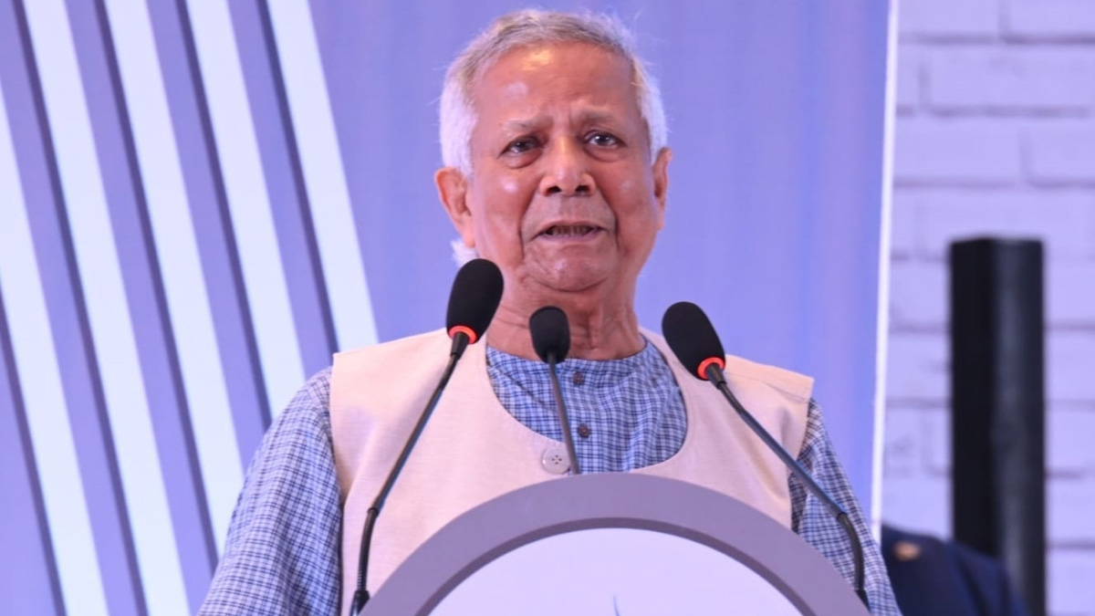 দেশ পুনর্গঠন প্রক্রিয়ায় অংশ নিতে প্রবাসীদের প্রতি প্রধান উপদেষ্টার আহ্বান