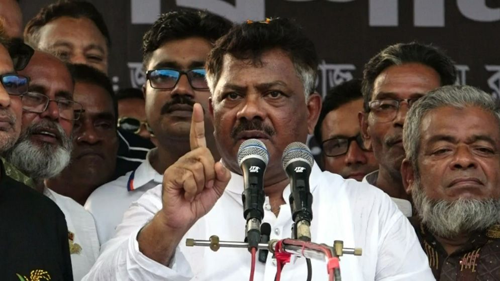 একদল লোক ধর্মের নামে বেহেশতের টিকিট বিক্রি করছে: দুলু