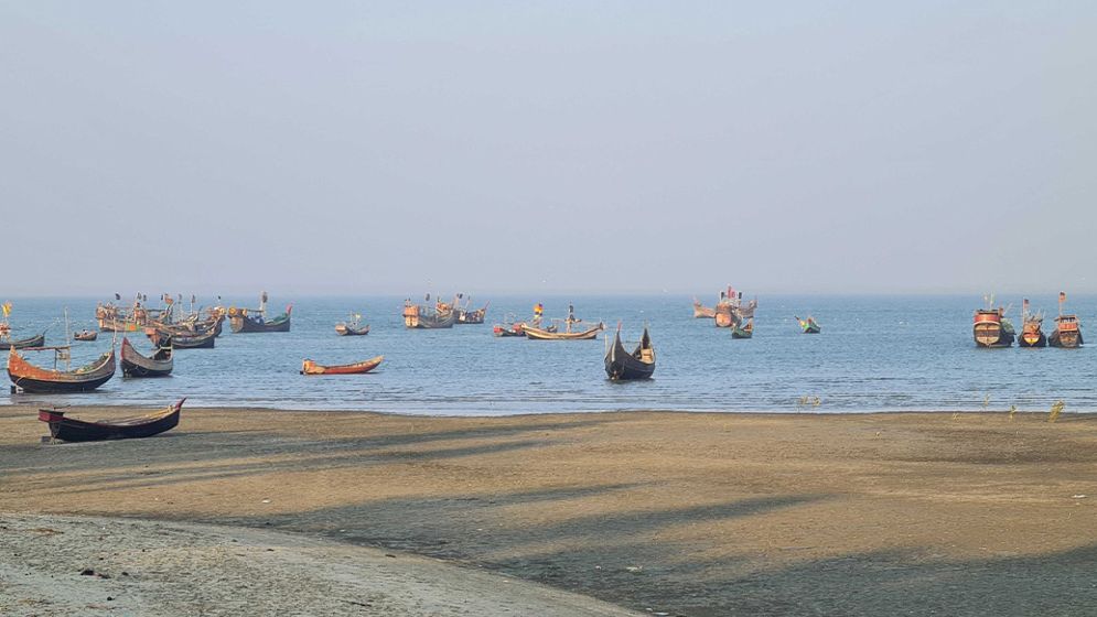 সীমিত আকারে খুলছে সেন্টমার্টিন, জাহাজ কি চলবে?