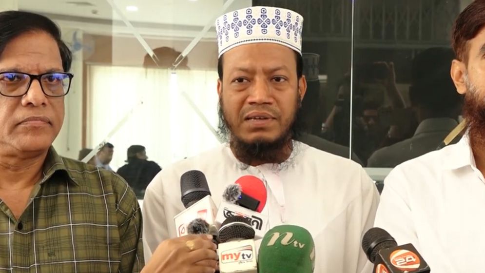 কুষ্টিয়ায় এখন উপরওয়ালা কেউ নেই, উপরওয়ালা আমি: আমির হামজা