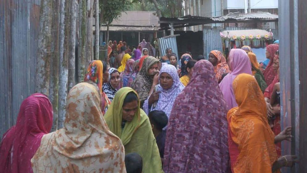 জামালপুরে সেচ পাম্প চালু করতে গিয়ে বিদ্যুৎস্পৃষ্টে গৃহবধূর মৃত্যু