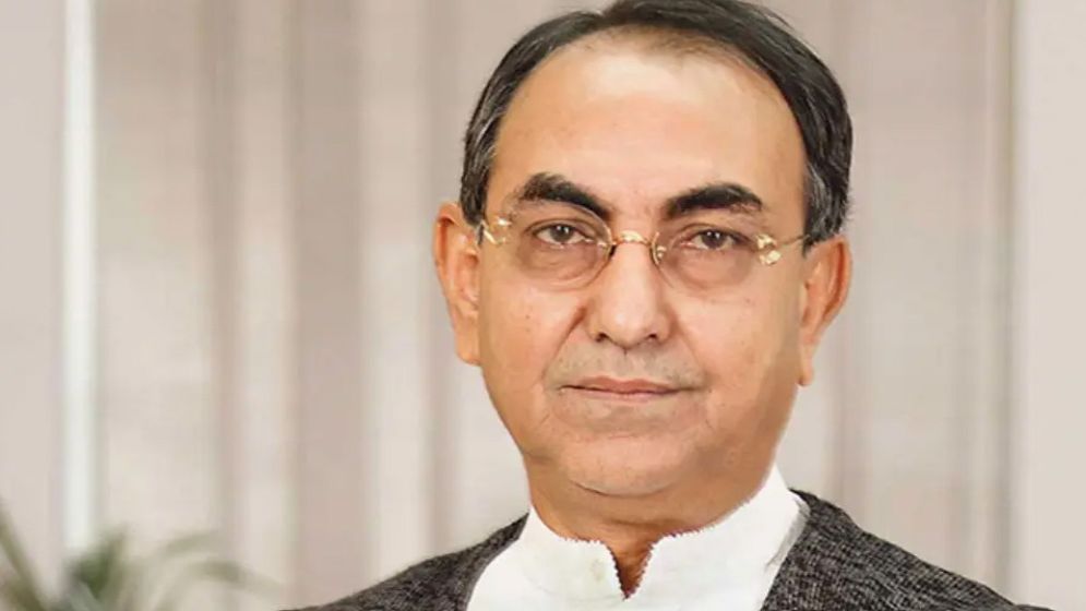 মির্জা আব্বাসকে সিসিইউ থেকে কেবিনে স্থানান্তর