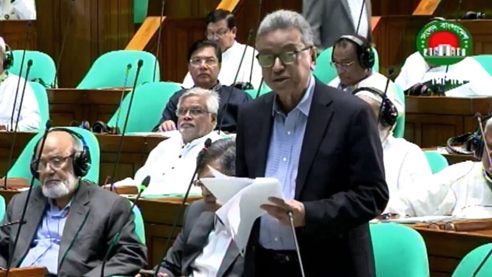 জ্বালানিতে অতিরিক্ত ৩৬ হাজার কোটি টাকা ভর্তুকি দিতে হতে পারে