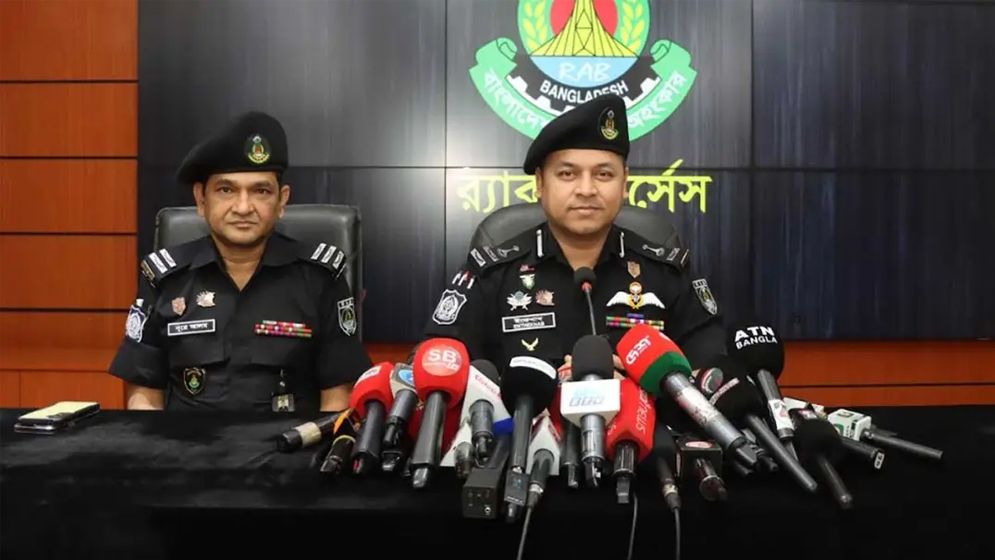সারাদেশে চাঁদাবাজদের 'পক্ষপাতমুক্ত' তালিকা করছে র‍্যাব