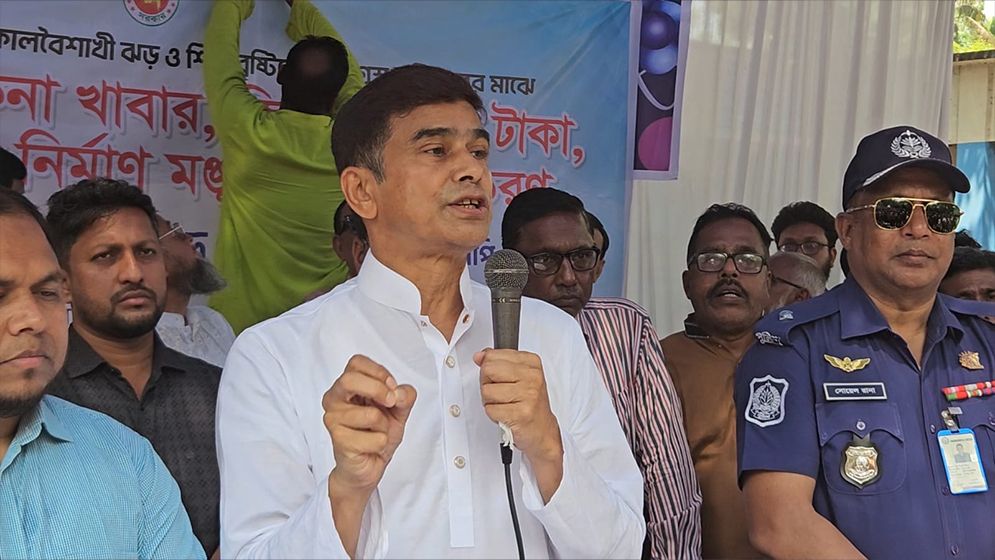 কৃষক-ফ্যামিলি কার্ড বিতরণে দল-মত দেখা হবে না: পানিসম্পদ প্রতিমন্ত্রী