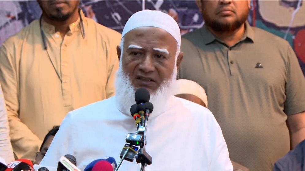 আবারও ফ্যাসিবাদ কায়েমের ইঙ্গিত দিচ্ছে সরকার, তবে সেই সুযোগ দেওয়া হবে না