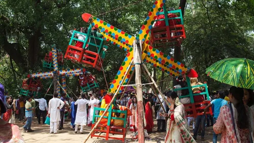 বর্ষবরণে রাজধানীতে মেলা বসছে কোথায়?