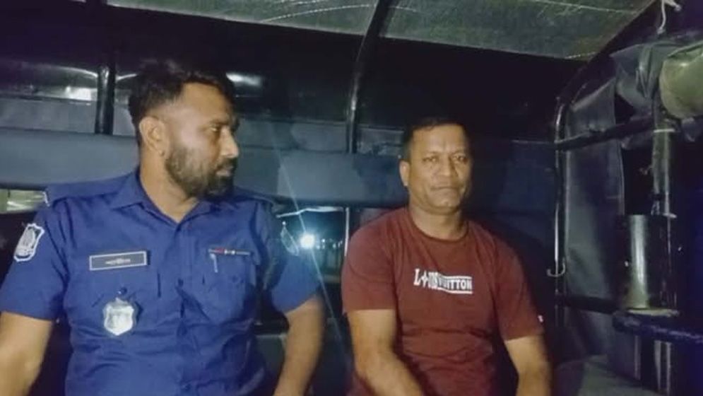 চুয়াডাঙ্গায় ইউপি সদস্যের বাড়ি থেকে ৫ ব্যারেল ডিজেল উদ্ধার, ১৫ দিনের কারাদণ্ড