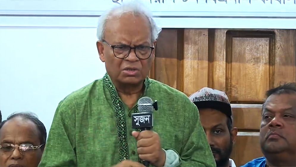 তেল-গ্যাস সংকটে যেন কেউ সিন্ডিকেট করতে না পারে, তা নিশ্চিত করবে সরকার: রিজভী