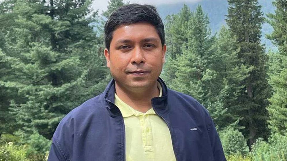 সাবেক প্রসিকিউটর সাইমুম রেজার বিরুদ্ধে কোটি টাকা ঘুষ চাওয়ার প্রমাণ মিলেছে
