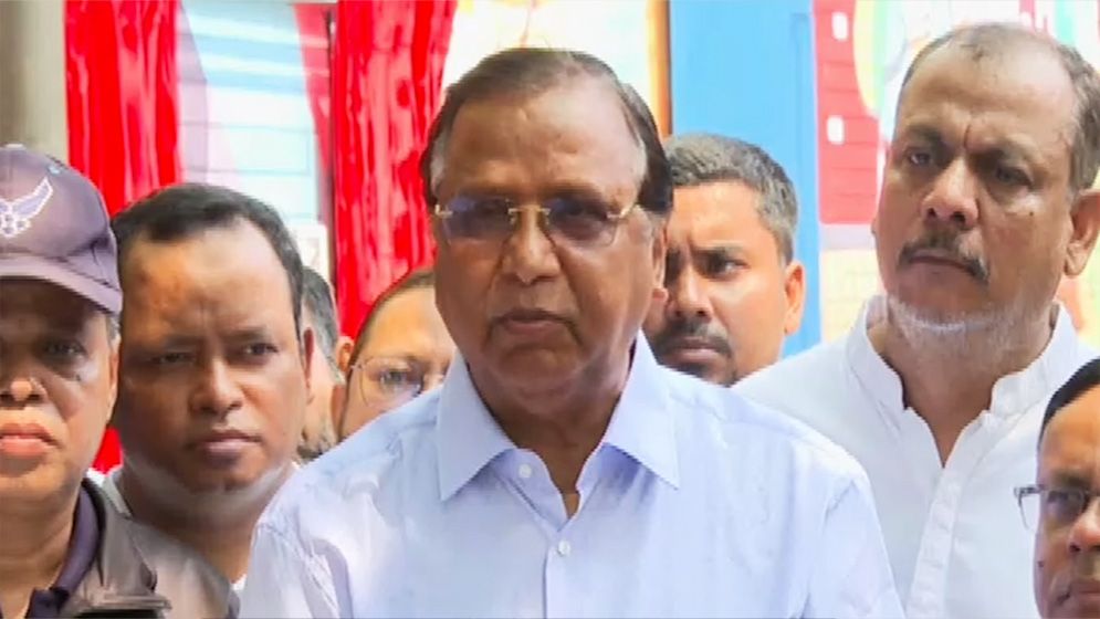 রাজধানীর ফুটপাত দখলমুক্ত করতে উচ্ছেদ অভিযানে নামছে ডিএসসিসি