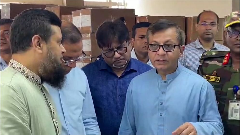বাসভাড়া ও নিত্যপণ্যের মূল্য নাটকীয়ভাবে বাড়ানোর সুযোগ নেই