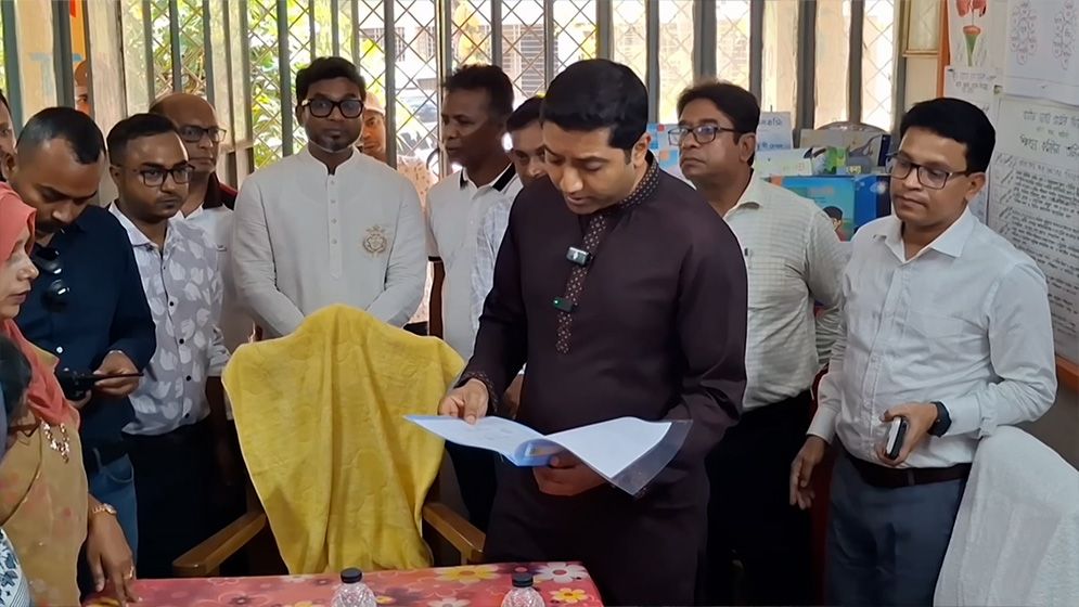 ইংলিশ-আইবি মিডিয়ামের ধারায় প্রাথমিক ও গণশিক্ষা কারিকুলামের পরিকল্পনা