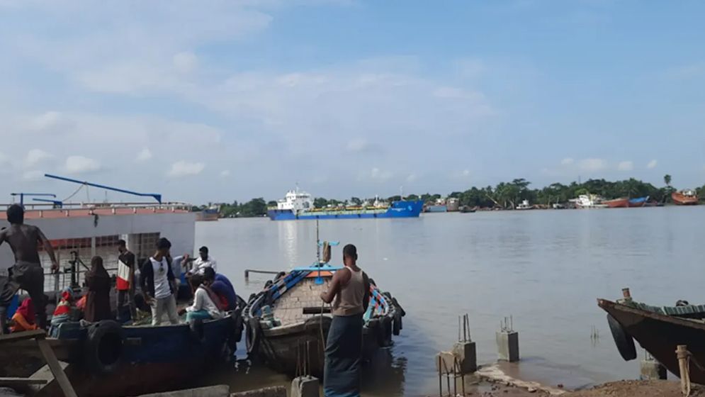 খুলনায় স্থগিতাদেশের পরও ৬টি খেয়াঘাট ইজারা কার্যক্রম, আদালত অবমাননার মামলা