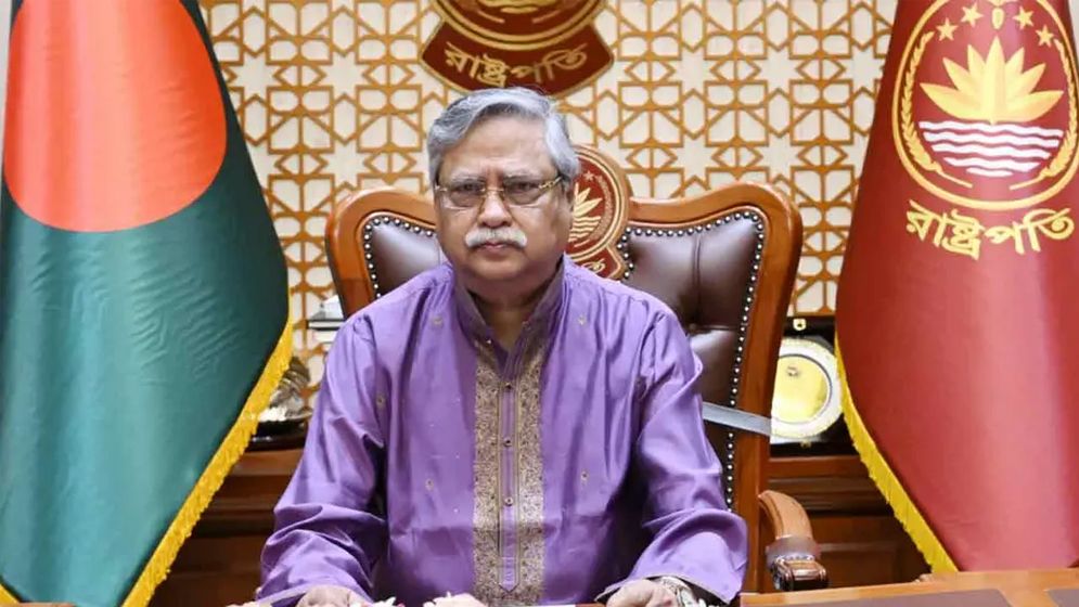 গণতান্ত্রিক-সমৃদ্ধ বাংলাদেশ গঠনে সবাইকে একযোগে কাজ করার আহ্বান রাষ্ট্রপতির