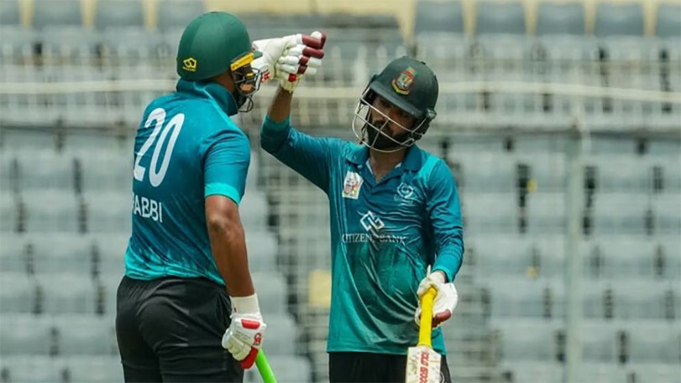 রূপগঞ্জকে হারিয়ে শীর্ষেই থাকলো মোহামেডান