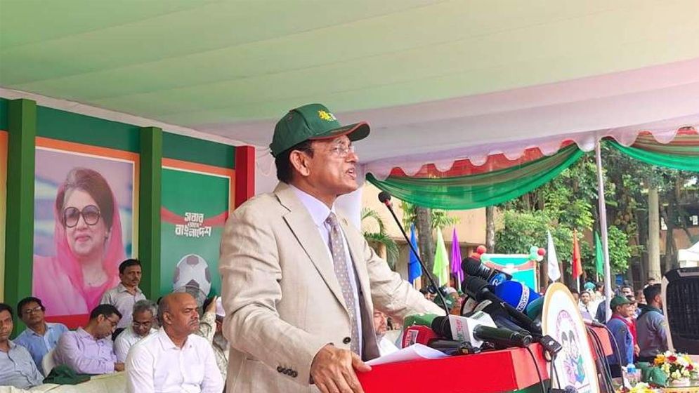 এক বছরের মধ্যে প্রাথমিক বিদ্যালয়ে মিড-ডে মিল কর্মসূচি চালু হবে: শিক্ষামন্ত্রী