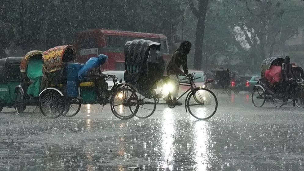 ঢাকাসহ দেশের বিভিন্ন স্থানে ৪৮ ঘণ্টার মধ্যে বৃষ্টির আভাস