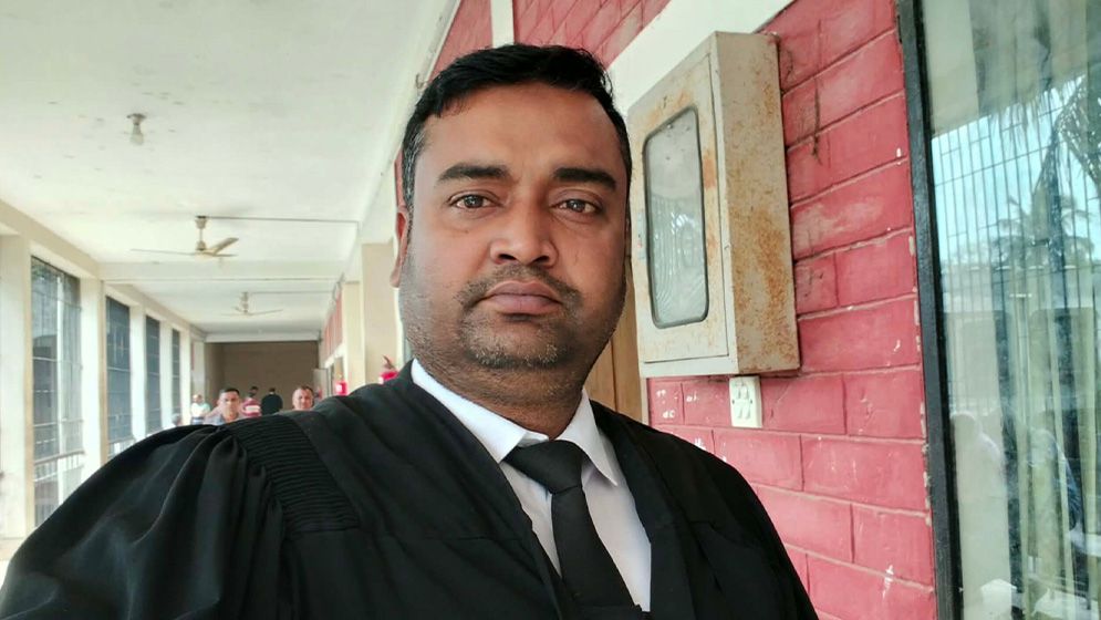 ব্রাজিল সমর্থকদের অর্ধেক ফি'তে আইনি সহায়তা দেওয়ার ঘোষণা রাজবাড়ীর আইনজীবীর
