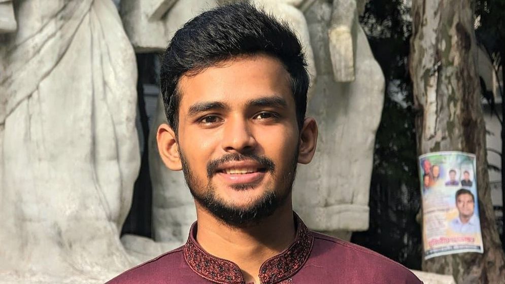 সরকারি অর্থ খরচ করে ঢাকার দুই সিটি প্রশাসক ভোটের প্রচারণা চালাচ্ছেন: আসিফ মাহমুদ