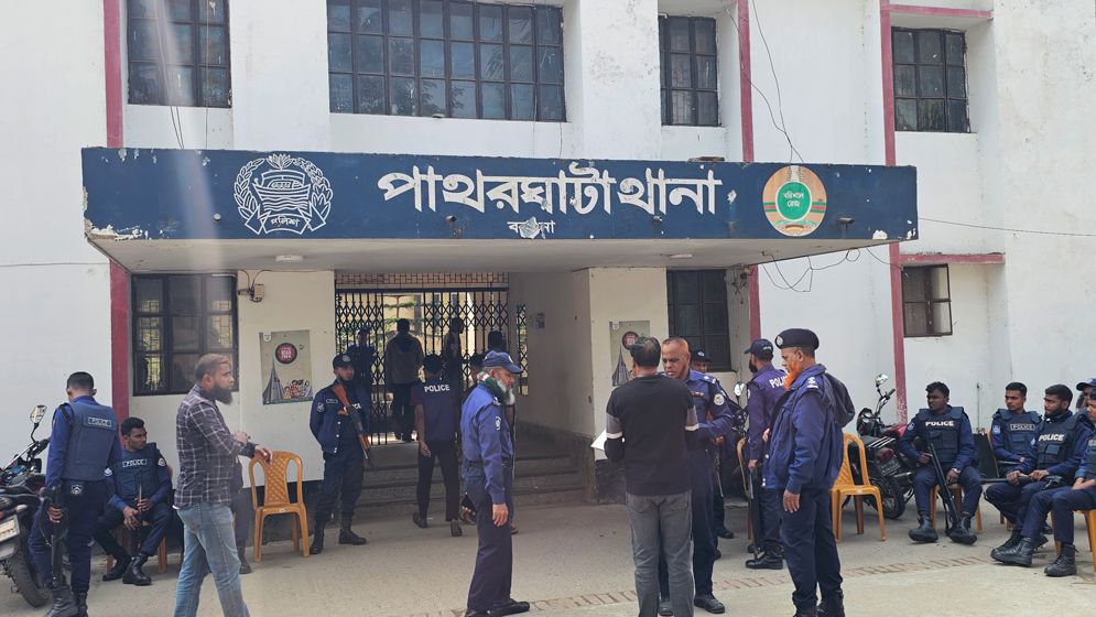 বরগুনায় রিকশাচালকের মরদেহ উদ্ধার, জমি বিরোধের জেরে হত্যার অভিযোগ