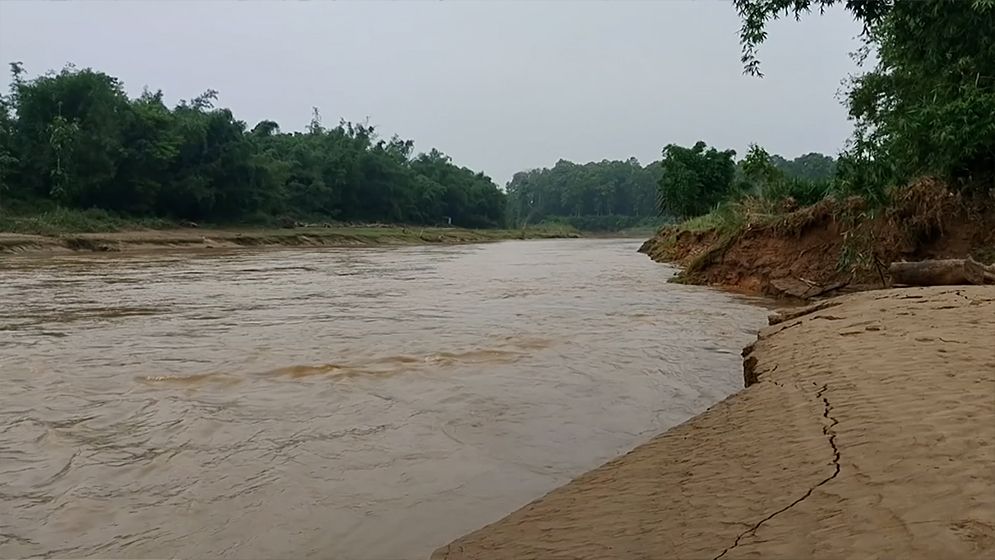 কমতে শুরু করেছে শেরপুরে নদ-নদীর পানি
