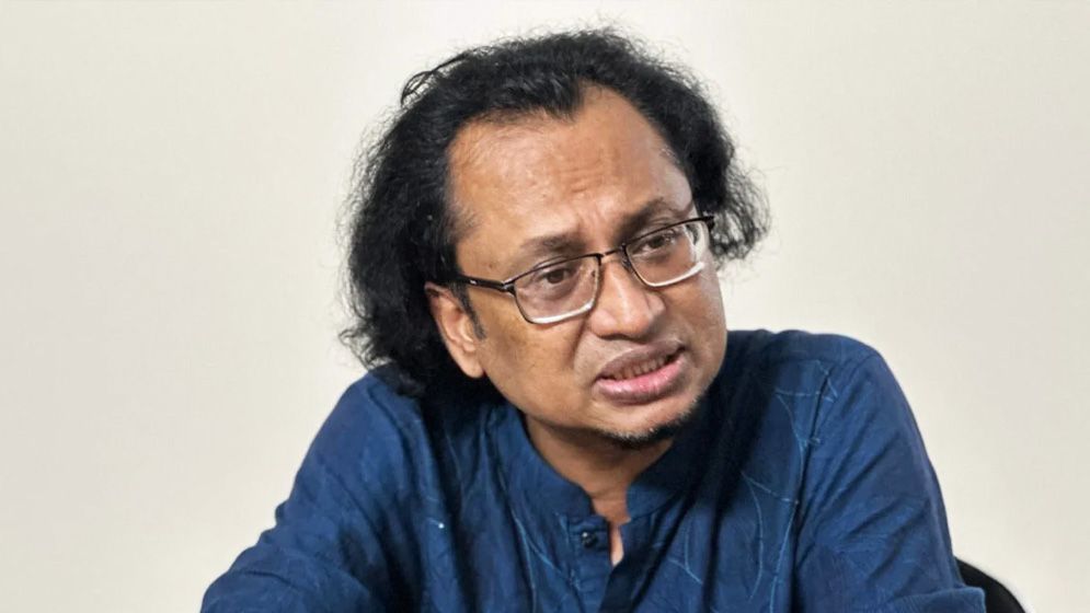 দিল্লি বিমানবন্দরে অনাকাঙ্ক্ষিত ঘটনার মুখোমুখি প্রধানমন্ত্রীর তথ্য উপদেষ্টা, সফর বাতিল